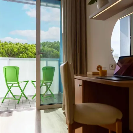 Vegas Ξενοδοχείο