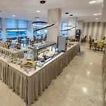 Vegas Hotel 3*