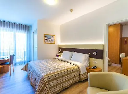 Vegas 3* Бибионе