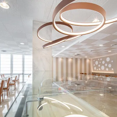 Vegas Ξενοδοχείο Μπιμπιόνε