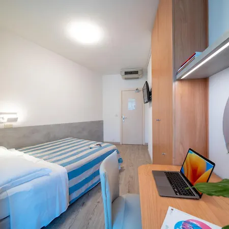Hotel Vegas 3*