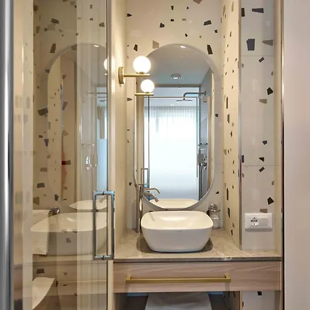 Vegas Бибионе