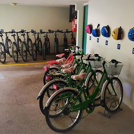 Vegas Ξενοδοχείο Μπιμπιόνε