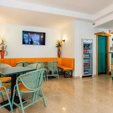 Vegas Hotel 3*